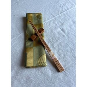 Luxury Japanese Chopsticks Set with Rest & Elegant Fabric Mat Gift Boxed